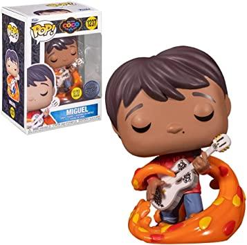 COCO - POP N° 1237 - Miguel avec Guitare (GW)