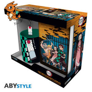 DEMON SLAYER - Pck Mug320ml + Keyring + Cahier "Tanjiro" *